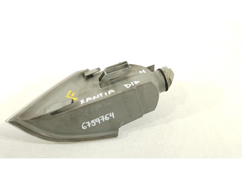 Recambio de piloto delantero derecho para citroën xantia (x1_, x2_) 2.0 hdi 90 referencia OEM IAM 630370  