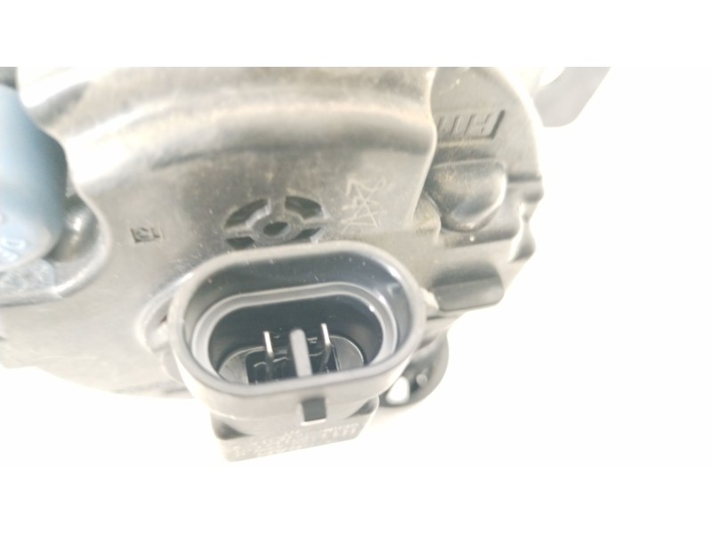 Recambio de faro antiniebla derecho para bmw x5 (e70) 3.0d referencia OEM IAM 63176924656 89206142 89210518