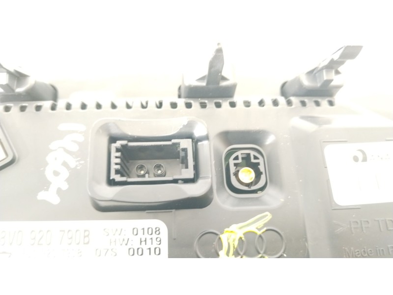 Recambio de cuadro instrumentos para audi q2 (gab, gag) 35 tfsi referencia OEM IAM 8V0920790B  