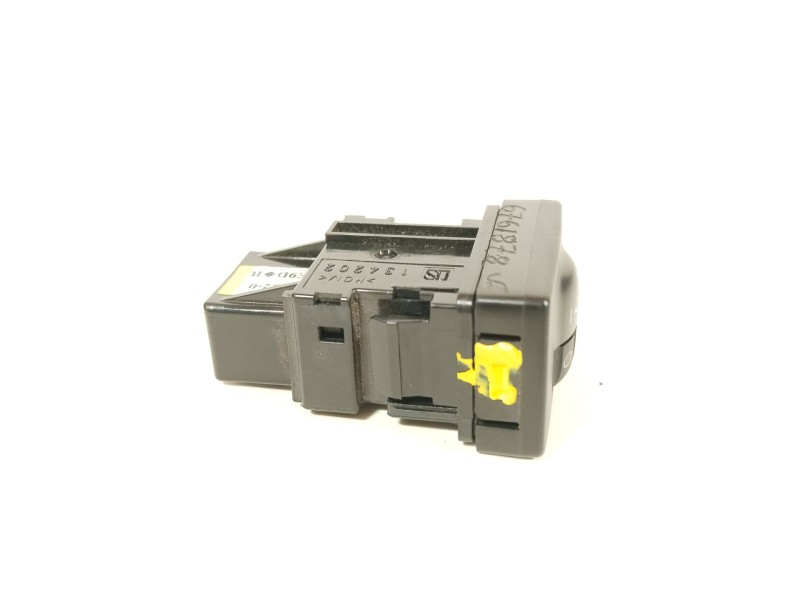 Recambio de interruptor para suzuki jimny todo terreno, cerrada (a6g) 1.5 allgrip referencia OEM IAM 3518081P00000  