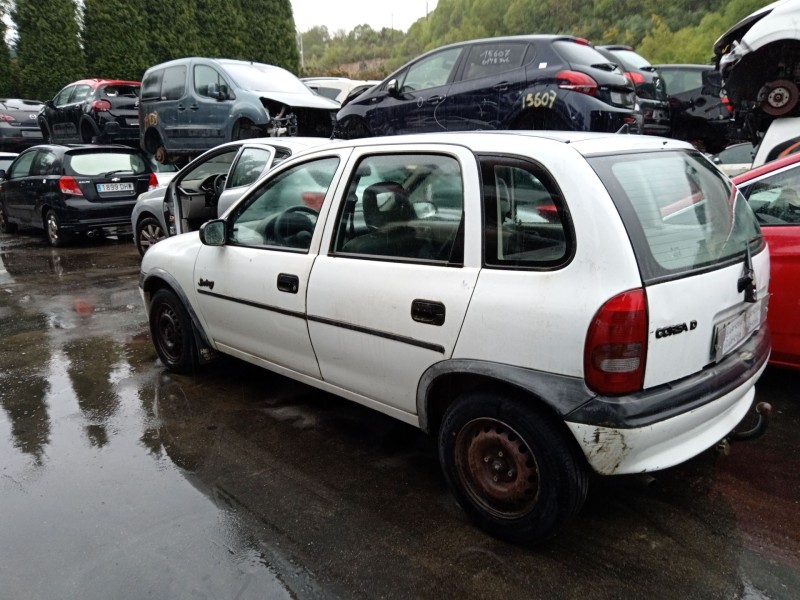 opel corsa b (s93) del año 1996
