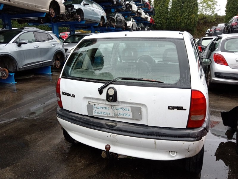 opel corsa b (s93) del año 1996