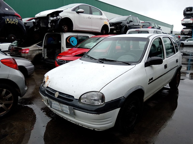 opel corsa b (s93) del año 1996