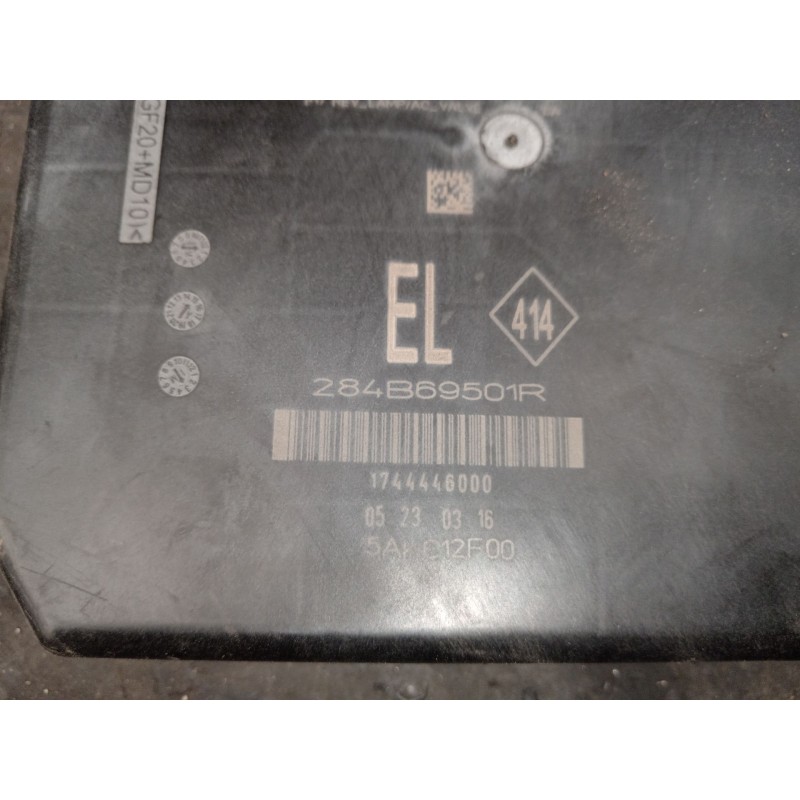 Recambio de caja reles / fusibles para renault kadjar (ha_, hl_) 1.6 dci 130 4x4 referencia OEM IAM 284B69501R  
