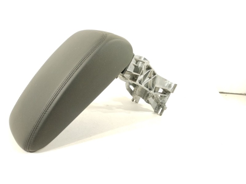 Recambio de apoyabrazos central para audi q2 (gab, gag) 35 tfsi referencia OEM IAM 81A864283B  