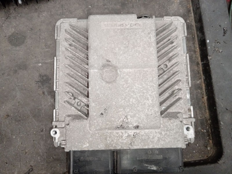 Recambio de centralita motor uce para audi a3 (8p1) 2.0 tdi referencia OEM IAM 03G906018DH 5WP45548AC 