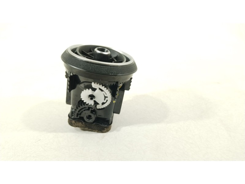 Recambio de rejilla aireadora para audi q2 (gab, gag) 35 tfsi referencia OEM IAM 81A820901E  