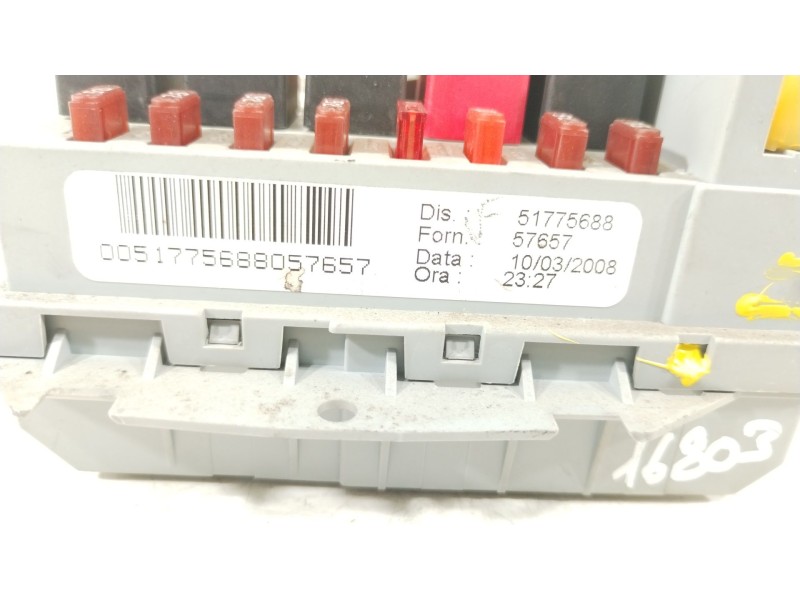 Recambio de caja reles / fusibles para fiat bravo ii (198_) 1.9 d multijet (198axb1a) referencia OEM IAM 51775688  