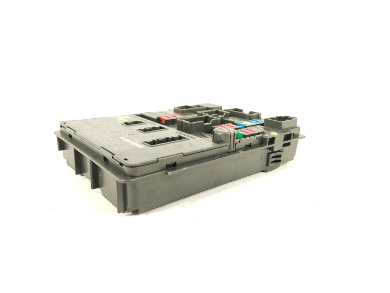 Recambio de caja reles / fusibles para nissan micra iv (k13k, k13kk) 1.2 referencia OEM IAM 284B71HR0C  