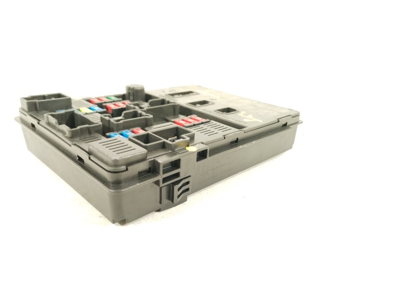 Recambio de caja reles / fusibles para nissan micra iv (k13k, k13kk) 1.2 referencia OEM IAM 284B71HR0C  