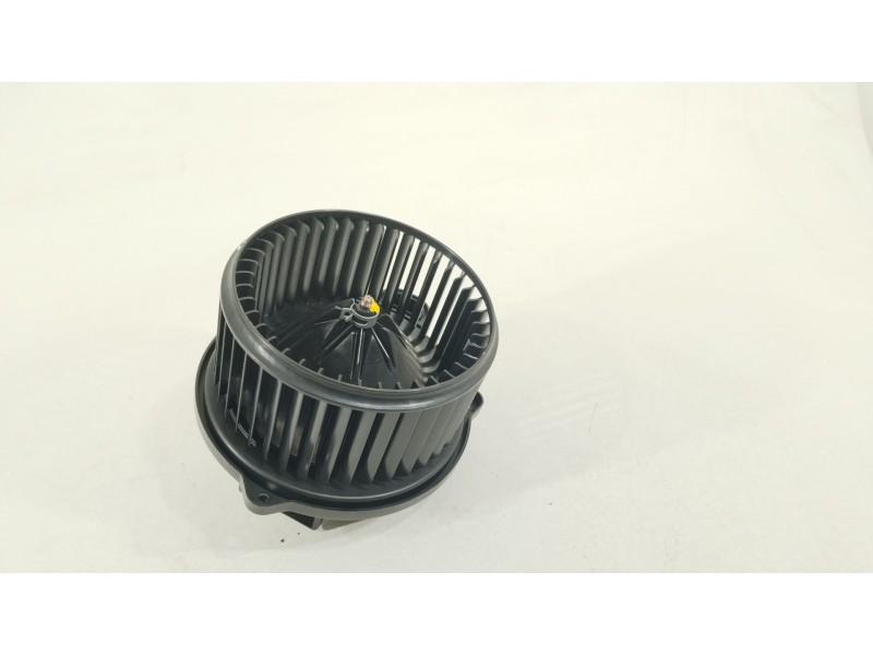 Recambio de ventilador calefaccion para hyundai kona (os, ose, osi) 1.6 gdi hybrid referencia OEM IAM 97113Q5AA0  