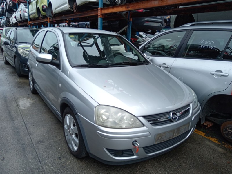 opel corsa c (x01) del año 2006