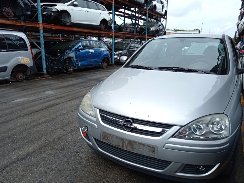 opel corsa c (x01) del año 2006