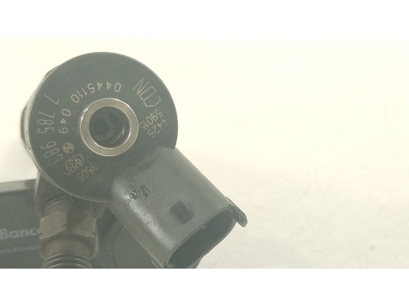 Recambio de inyector para land rover freelander i (l314) 2.0 td4 4x4 referencia OEM IAM 7785983 0445110049 