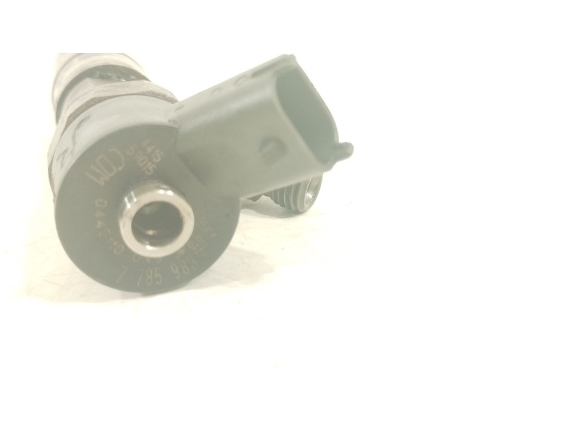 Recambio de inyector para land rover freelander i (l314) 2.0 td4 4x4 referencia OEM IAM 7785983 0445110049 