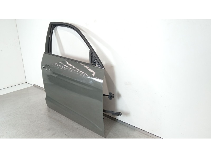 Recambio de puerta delantera derecha para audi a1 sportback (gba) 30 tfsi referencia OEM IAM 82G831052  