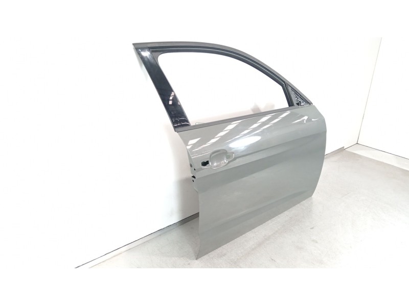 Recambio de puerta delantera derecha para audi a1 sportback (gba) 30 tfsi referencia OEM IAM 82G831052  