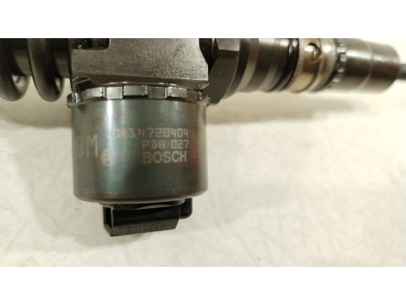 Recambio de inyector para volkswagen golf v (1k1) 2.0 tdi 16v referencia OEM IAM 03G130073G 0414720404 
