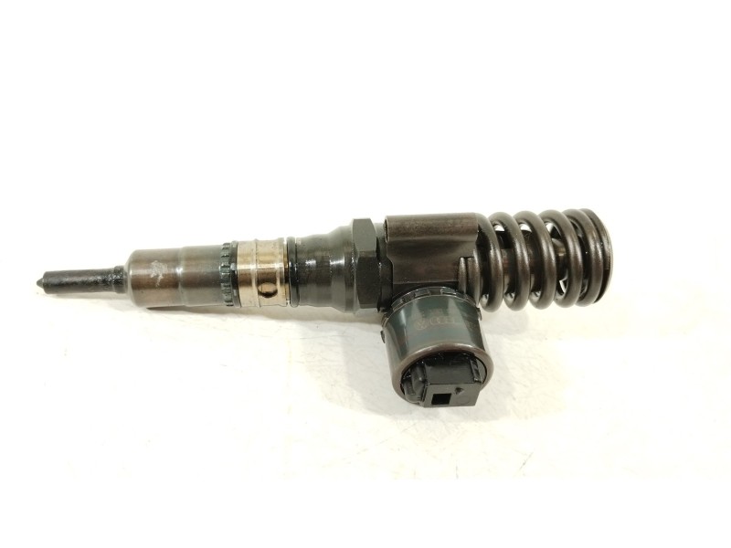 Recambio de inyector para volkswagen golf v (1k1) 2.0 tdi 16v referencia OEM IAM 03G130073G 0414720404 
