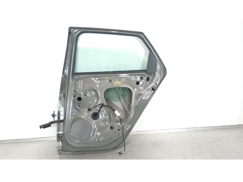 Recambio de puerta trasera derecha para audi a1 sportback (gba) 30 tfsi referencia OEM IAM 82G833052  