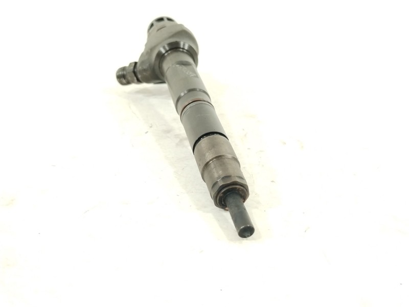Recambio de inyector para skoda superb ii (3t4) 2.0 tdi 16v referencia OEM IAM 03L130277J 0445110369 