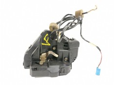 Recambio de cerradura puerta trasera derecha para mercedes-benz clase c (w203) berlina 220 cdi (203.006) referencia OEM IAM 2037