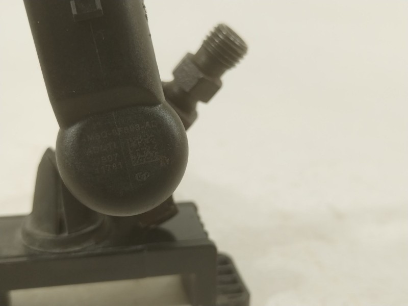 Recambio de inyector para ford focus ii (da_, hcp, dp) 1.8 tdci referencia OEM IAM 4M5Q9F593AD  