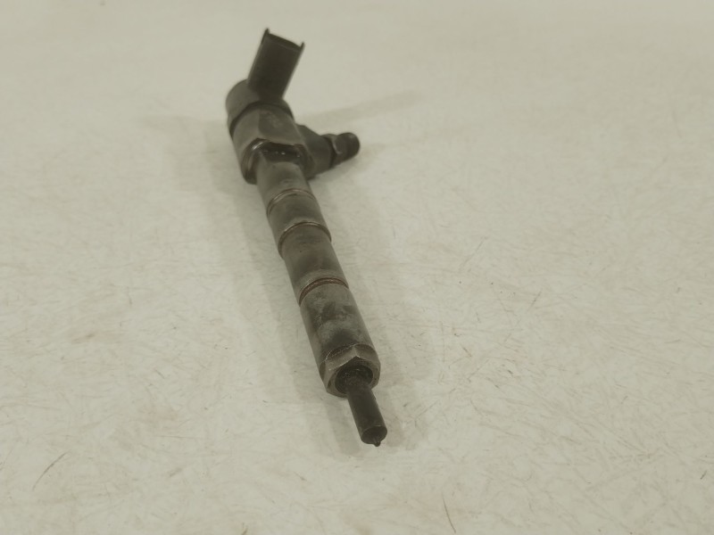 Recambio de inyector para opel astra h (a04) 1.9 cdti (l48) referencia OEM IAM 0445110159  