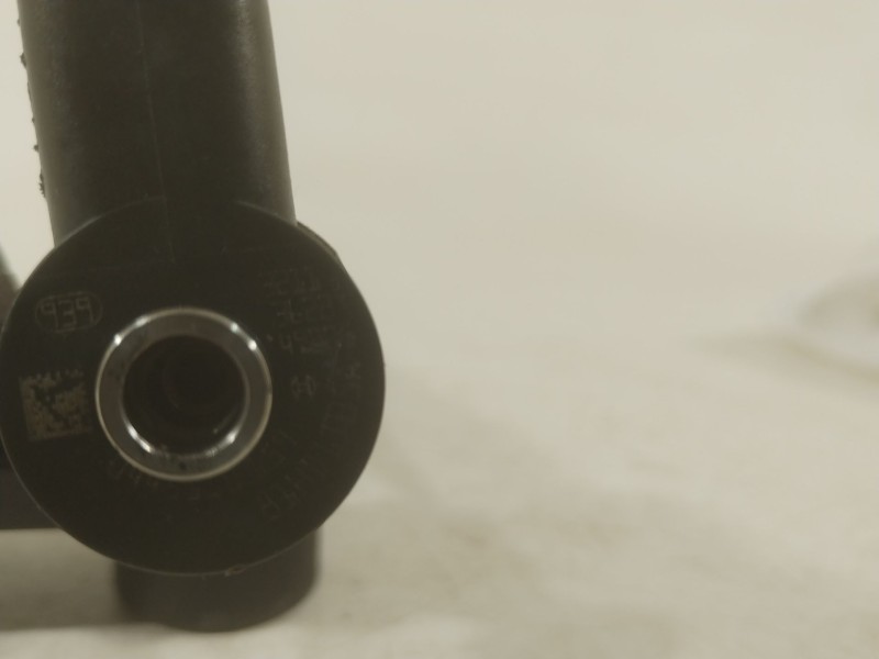 Recambio de inyector para opel astra h (a04) 1.9 cdti (l48) referencia OEM IAM 0445110159  