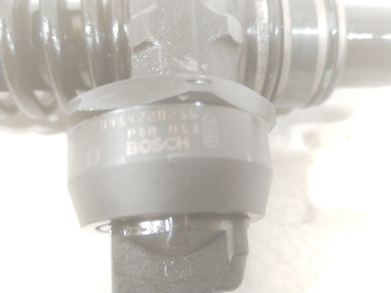 Recambio de inyector para audi a4 b6 (8e2) 1.9 tdi quattro referencia OEM IAM 038130073BA 0414720216 