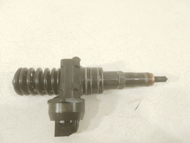 Recambio de inyector para audi a4 b6 (8e2) 1.9 tdi quattro referencia OEM IAM 038130073BA 0414720216 