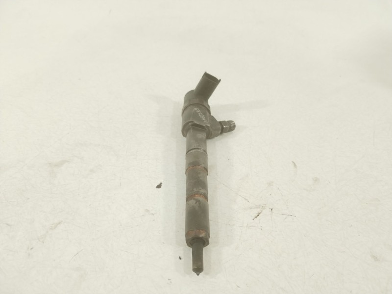 Recambio de inyector para opel astra h (a04) 1.9 cdti (l48) referencia OEM IAM 0445110159  