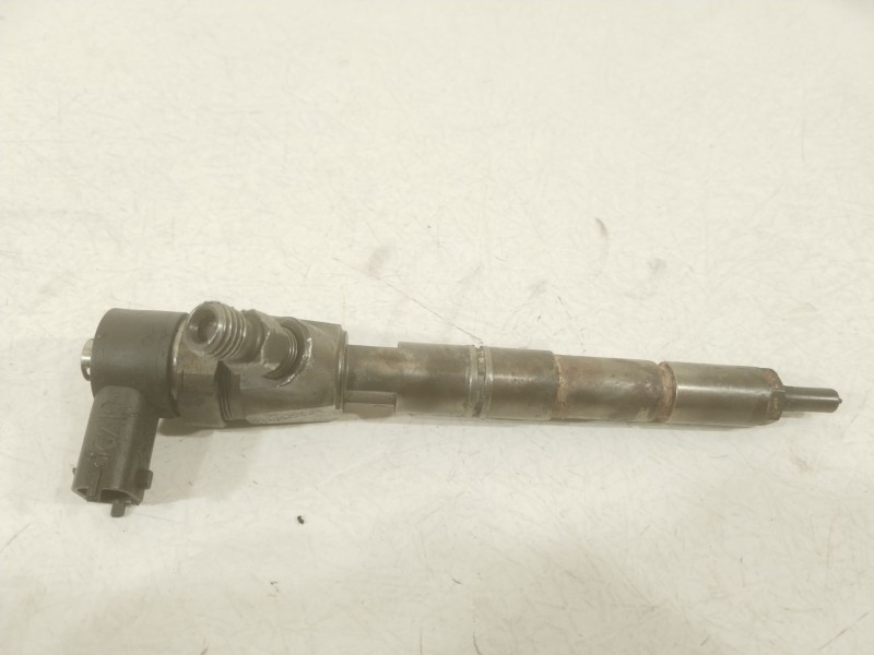 Recambio de inyector para opel astra h (a04) 1.9 cdti (l48) referencia OEM IAM 0445110159  