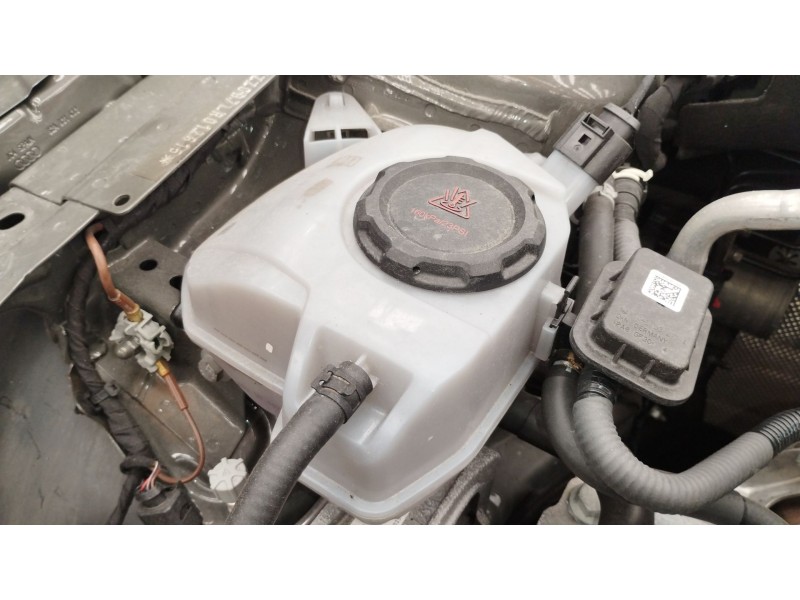 Recambio de deposito expansion para audi a1 sportback (gba) 30 tfsi referencia OEM IAM 2Q0121407D  