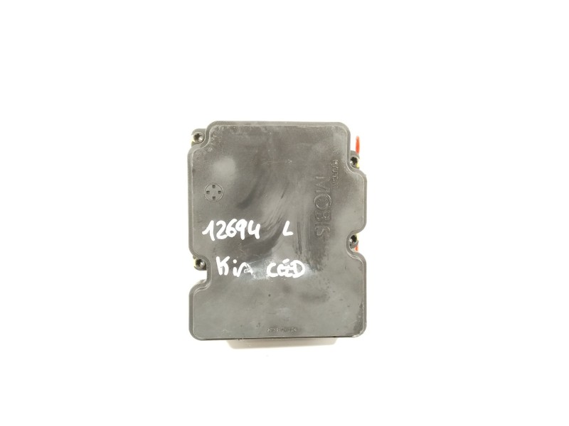 Recambio de abs para kia cee´d spirit referencia OEM IAM 58920A2210 6158945200 A258920500
