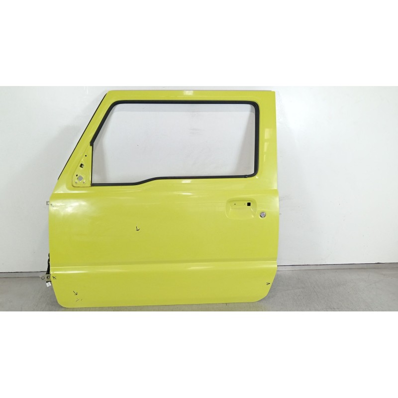 Recambio de puerta delantera izquierda para suzuki jimny todo terreno, cerrada (a6g) 1.5 allgrip referencia OEM IAM 6800277R0100