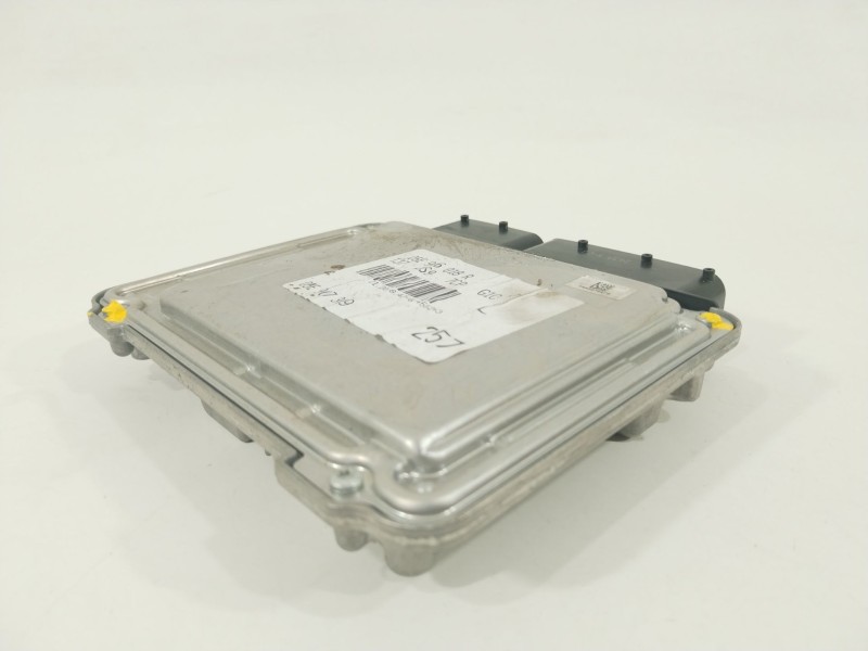 Recambio de centralita motor uce para audi q2 (gab, gag) 35 tfsi referencia OEM IAM 05E907309 0261S16449 