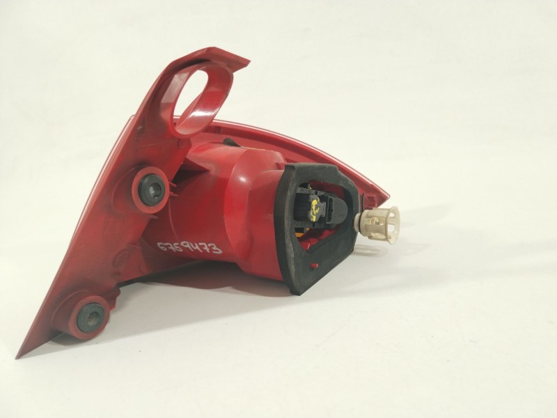 Recambio de piloto trasero izquierdo para seat leon (1p1) 1.9 tdi referencia OEM IAM 1P0945107D 1P0945257B 