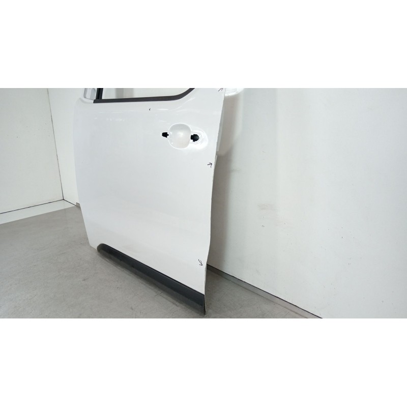 Recambio de puerta delantera izquierda para citroën jumpy iii furgoneta (v_) 1.5 bluehdi 120 referencia OEM IAM 9808082580  