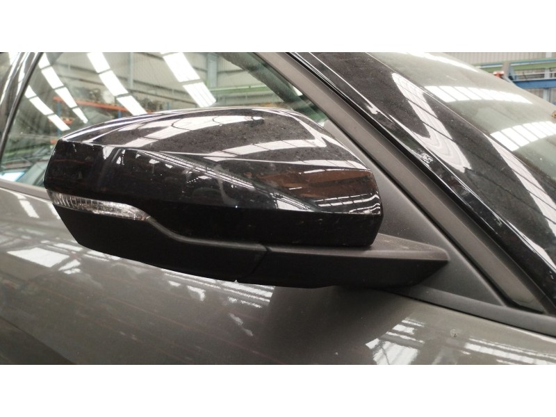 Recambio de retrovisor derecho para audi a1 sportback (gba) 30 tfsi referencia OEM IAM 82B857410  