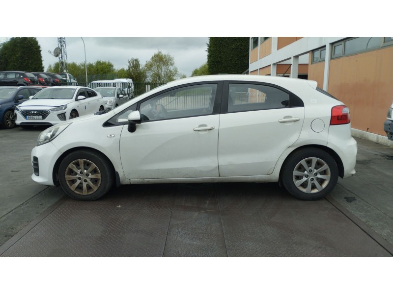 kia rio iii (ub) del año 2015