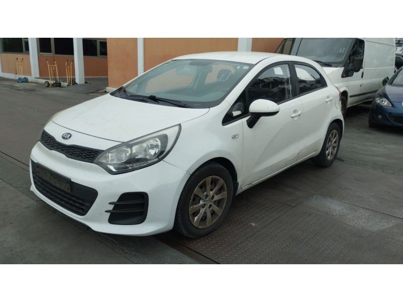 kia rio iii (ub) del año 2015