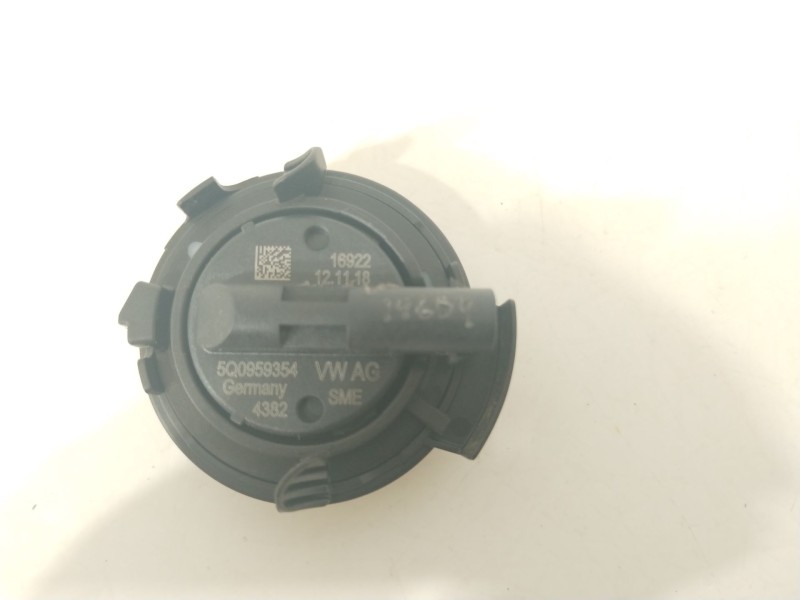 Recambio de sensor para audi q2 (gab, gag) 35 tfsi referencia OEM IAM 5Q0959354  