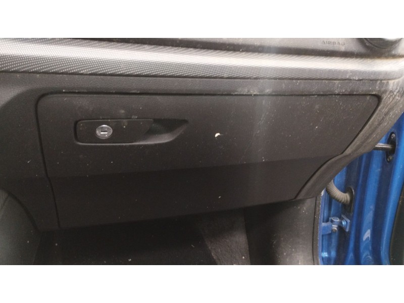 Recambio de guantera para audi q2 (gab, gag) 35 tfsi referencia OEM IAM 81B857035A  