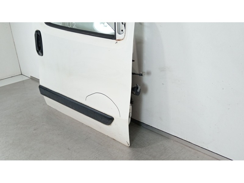Recambio de puerta delantera derecha para peugeot bipper (aa_) 1.4 hdi referencia OEM IAM 1636123880  