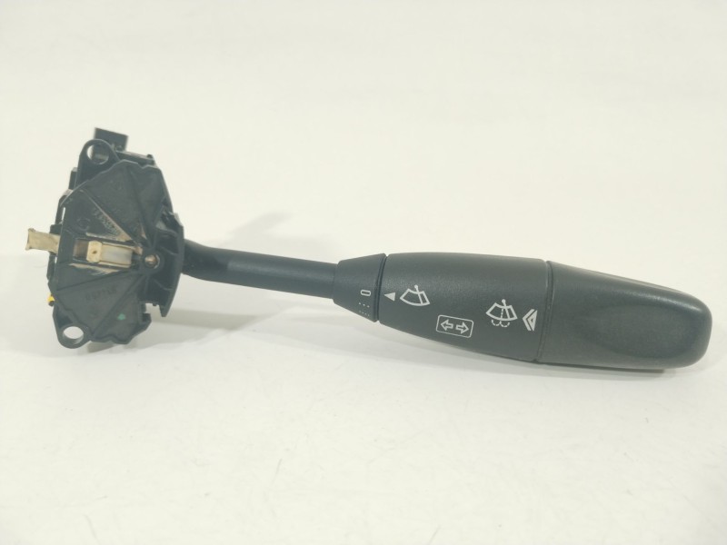 Recambio de mando limpia para mercedes-benz cls (c219) cls 350 (219.357) referencia OEM IAM A1715400144 0141130501 