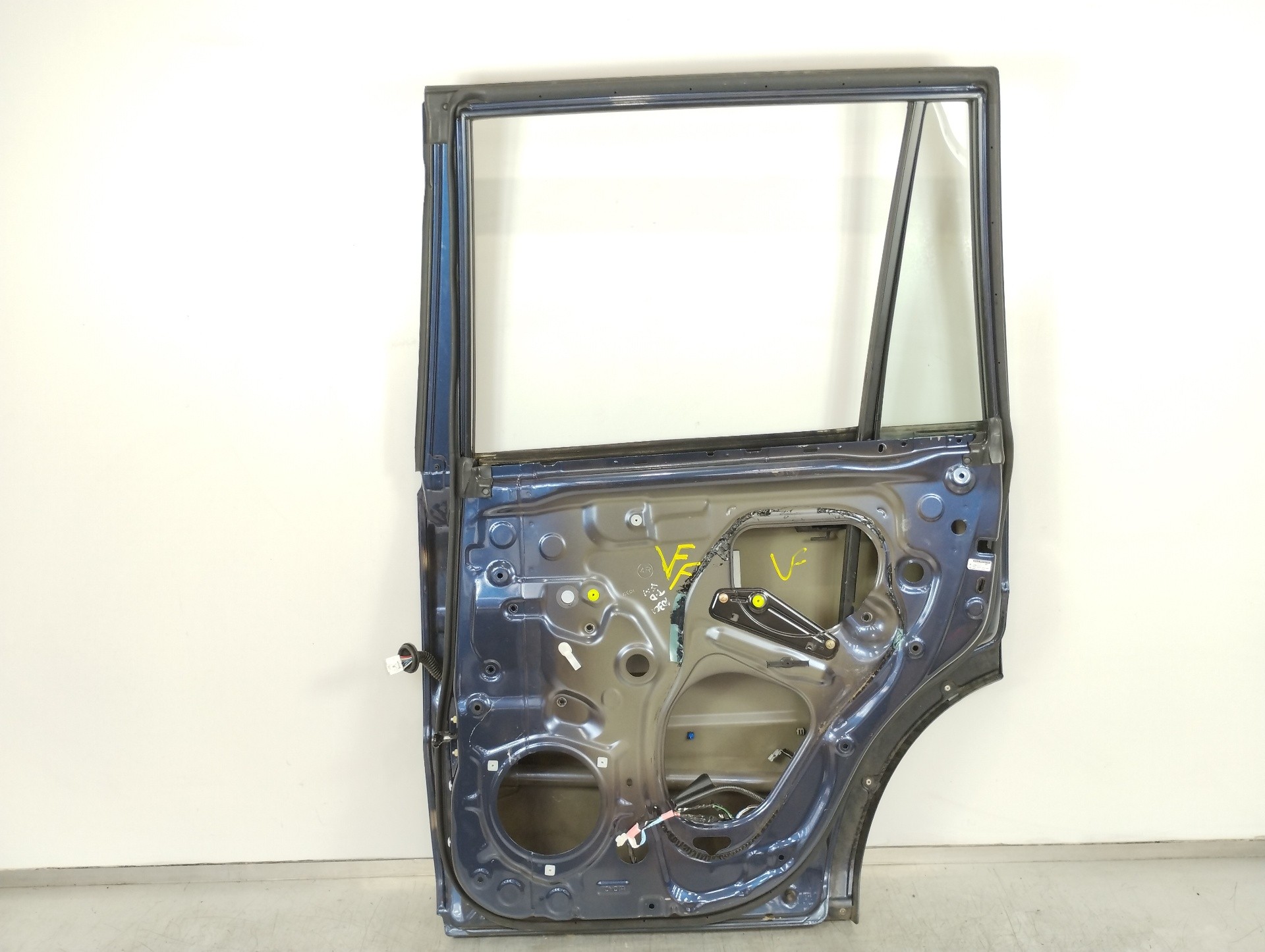 PUERTA TRASERA DERECHA / 5244381 PARA TOYOTA LAND CRUISER J12 3.0 D-4D GX - Imagen 7 de 10