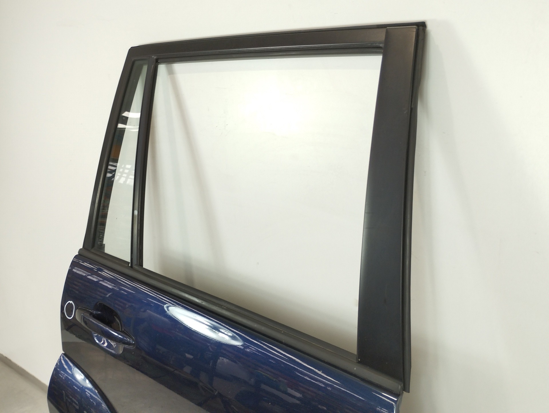 PUERTA TRASERA DERECHA / 5244381 PARA TOYOTA LAND CRUISER J12 3.0 D-4D GX - Imagen 2 de 10