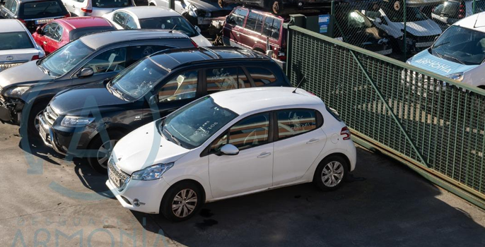 ¿Qué pasa con un coche cuando llega al desguace?